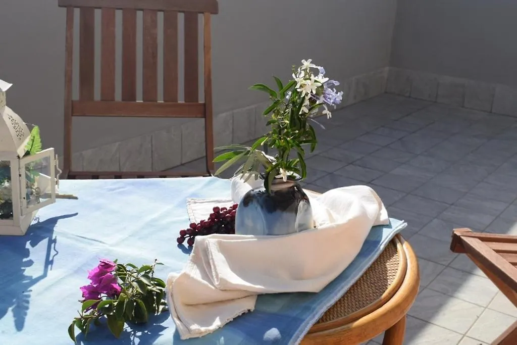 Moon - Camere Con Bagno Privato Su Forti 0*,
